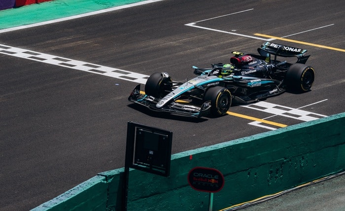 Fast Do F1 Cars